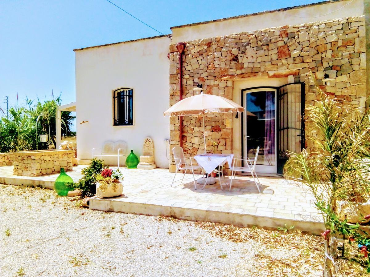 Villa Casale Conte Dell'Anna Porto Cesareo Exterior foto